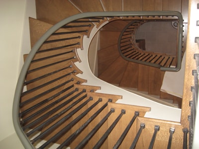 Curved Stair #305