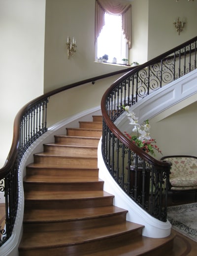 Curved Stair #307